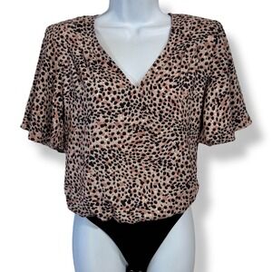 NWT Express Pink Leopard Print‎ Bodysuit Size XS Big Shoulder Pads Pleated Satin